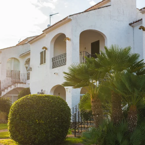 beautiful-exterior-of-newly-built-luxury-home-yar-2025-02-24-21-43-09-utc